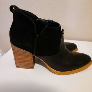 Marc Fisher black booties